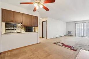 8510 W Waterford Ave, Greenfield, WI 53228 - Photo 7