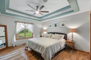 336 Kettle Moraine Dr, Slinger, WI 53086 - Photo 11