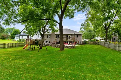 336  Kettle Moraine Dr, Slinger, WI 53086 - Photo 29