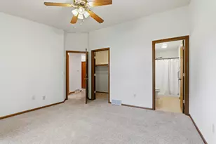 437 Kennedy Ct, Howards Grove, WI 53083 - Photo 15