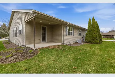 437  Kennedy Ct, Howards Grove, WI 53083 - Photo 23