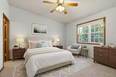 437  Kennedy Ct, Howards Grove, WI 53083 - Photo 13