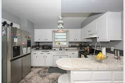 7509 W Carmen Ave, Milwaukee, WI 53218 - Photo 7