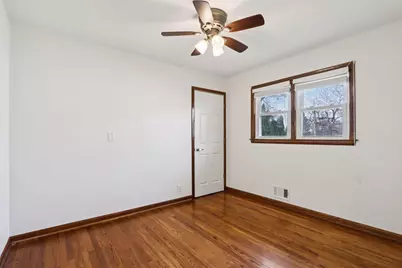 2947 S 71st St, Milwaukee, WI 53219 - Photo 23