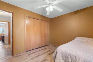 1407 Villa Park Ct, West Bend, WI 53090 - Photo 25