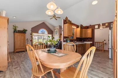 1407  Villa Park Ct, West Bend, WI 53090 - Photo 11