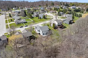 1407 Villa Park Ct, West Bend, WI 53090 - Photo 53