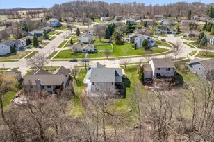 1407 Villa Park Ct, West Bend, WI 53090 - Photo 55