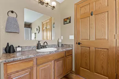 503  Brockway Dr, Mukwonago, WI 53149 - Photo 33