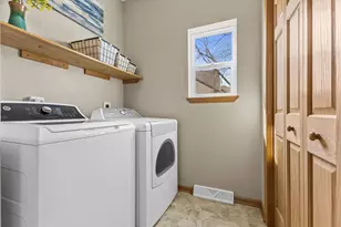 503 Brockway Dr, Mukwonago, WI 53149 - Photo 21