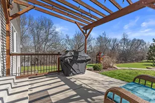 503 Brockway Dr, Mukwonago, WI 53149 - Photo 43