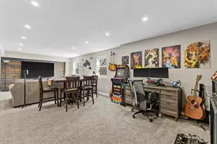 503 Brockway Dr, Mukwonago, WI 53149 - Photo 39