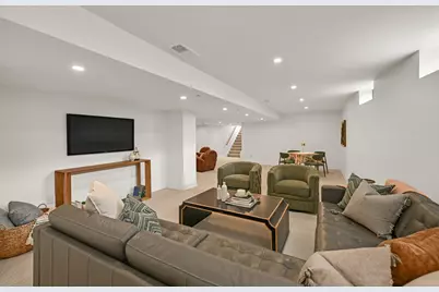 2301 E Glendale Ave, Whitefish Bay, WI 53211 - Photo 43