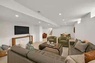 2301 E Glendale Ave, Whitefish Bay, WI 53211 - Photo 43