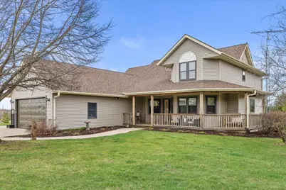 820  172nd Ave, Paris, WI 53182 - Photo 1