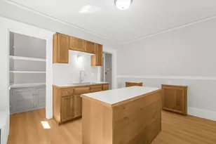 1914 N 48th St, Milwaukee, WI 53208 - Photo 9