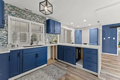 W204N6938  Lannon Rd, Menomonee Falls, WI 53051 - Photo 11