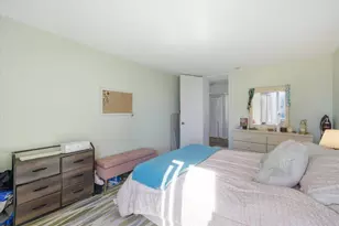 929 N Astor St, Milwaukee, WI 53202 - Photo 15