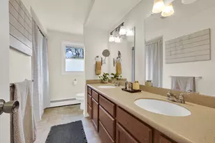 19255 Gebhardt Rd, Brookfield, WI 53045 - Photo 21