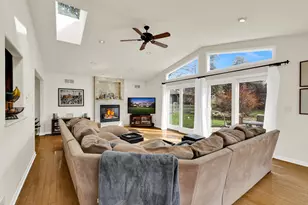 19255 Gebhardt Rd, Brookfield, WI 53045 - Photo 7