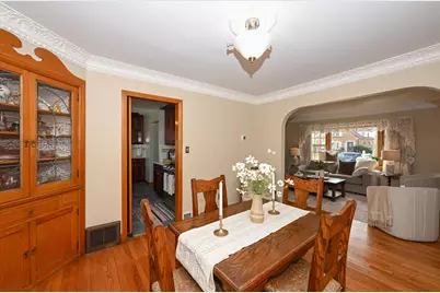 3126 S 26th St, Milwaukee, WI 53215 - Photo 9