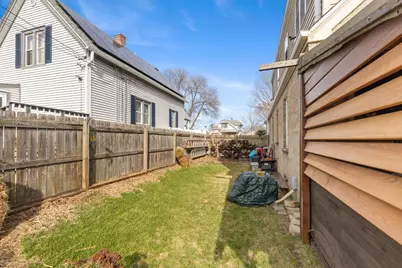 1981 S 75th St, West Allis, WI 53219 - Photo 23