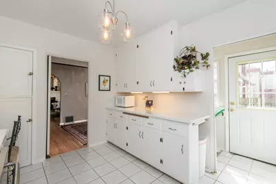 122 S Grand Ave, Waukesha, WI 53186 - Photo 23