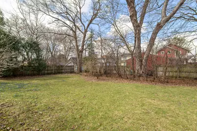 122 S Grand Ave, Waukesha, WI 53186 - Photo 63