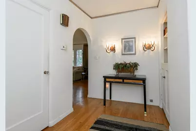 122 S Grand Ave, Waukesha, WI 53186 - Photo 17