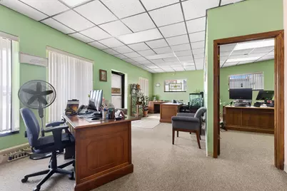 1344  Whiterock Ave, Waukesha, WI 53186 - Photo 5