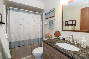 1600 Stardust Dr, Waukesha, WI 53186 - Photo 27