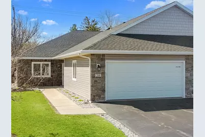 206  Potter Rd #102, Elkhorn, WI 53121 - Photo 1