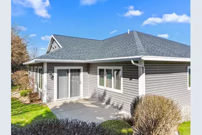 206  Potter Rd #102, Elkhorn, WI 53121 - Photo 17