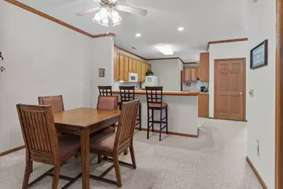 206  Potter Rd #102, Elkhorn, WI 53121 - Photo 7