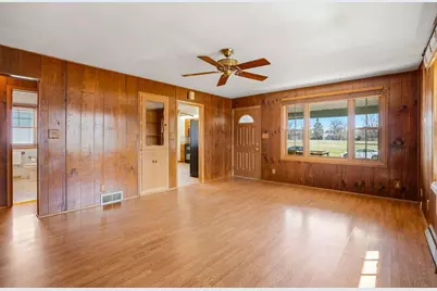 322 S Park St, Oconomowoc, WI 53066 - Photo 5