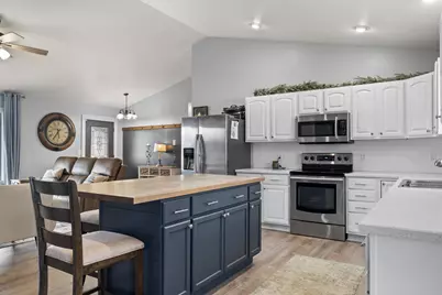 1900  Cedarwood Ave, Sparta, WI 54656 - Photo 11