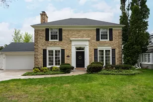 9727 Harding Blvd, Wauwatosa, WI 53226 - Photo 31