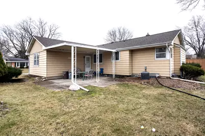 4641 N 109th St, Wauwatosa, WI 53225 - Photo 25