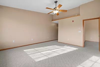 1540  Raintree Ln #128, Racine, WI 53406 - Photo 15