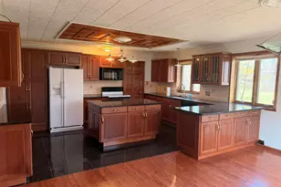 170 N Rolland Rd, Brookfield, WI 53005 - Photo 9