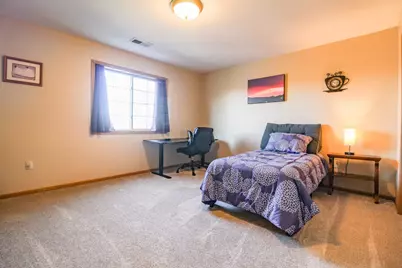 1612  Commonwealth Dr #8, Fort Atkinson, WI 53538 - Photo 25