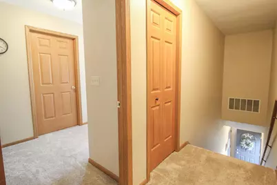 1612  Commonwealth Dr #8, Fort Atkinson, WI 53538 - Photo 33