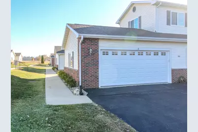 1612  Commonwealth Dr #8, Fort Atkinson, WI 53538 - Photo 35