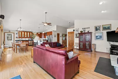 W303N2665  Maple Ave, Delafield, WI 53072 - Photo 23