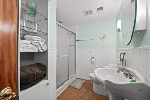 W303N2665 Maple Ave, Delafield, WI 53072 - Photo 11