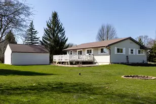 S17W37015 Henry St, Ottawa, WI 53118 - Photo 33