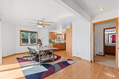 1416  Villa Park Ct, West Bend, WI 53090 - Photo 15