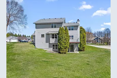 1416  Villa Park Ct, West Bend, WI 53090 - Photo 41