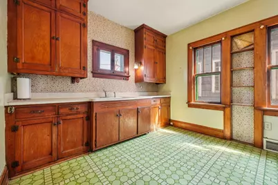 166 E Rosedale Ave, Milwaukee, WI 53207 - Photo 13