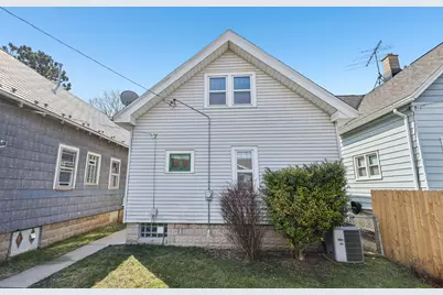 166 E Rosedale Ave, Milwaukee, WI 53207 - Photo 27